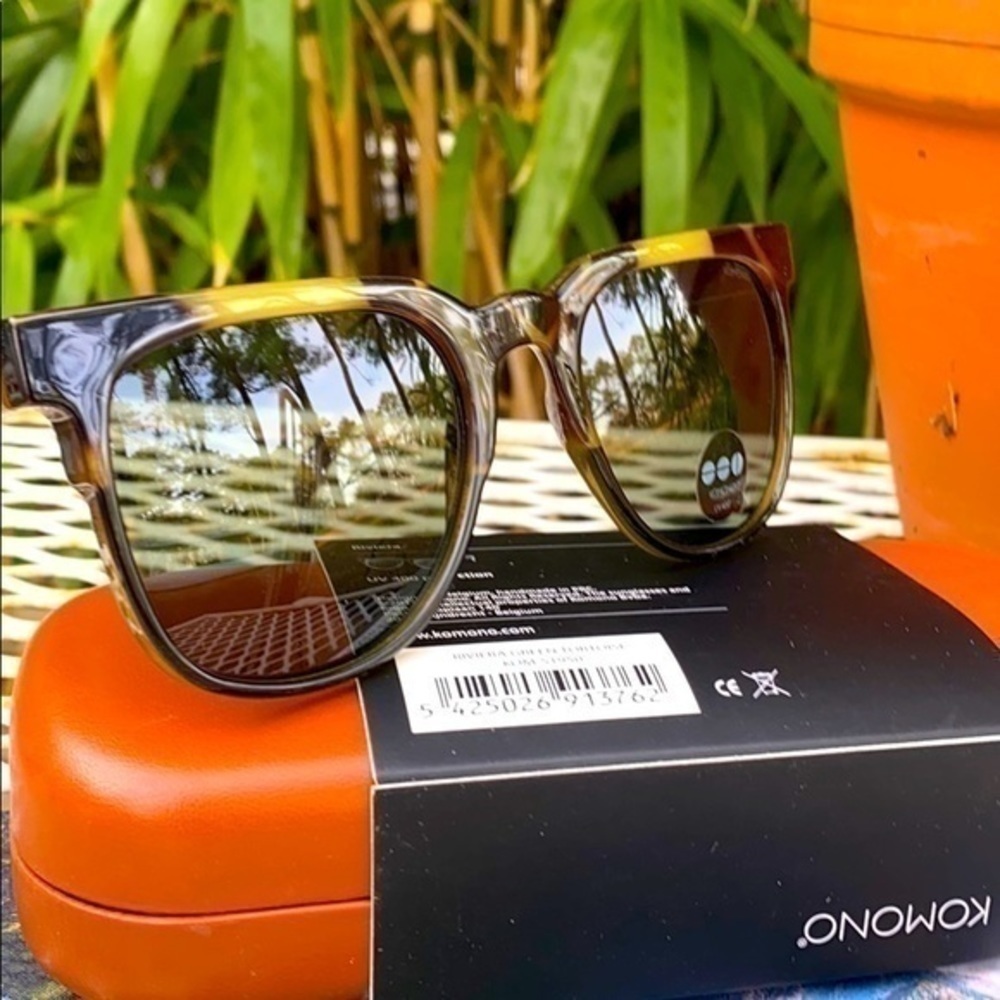 KOMONO Riviera Green Tortoise Sunglasses NEW - Picture 13 of 16